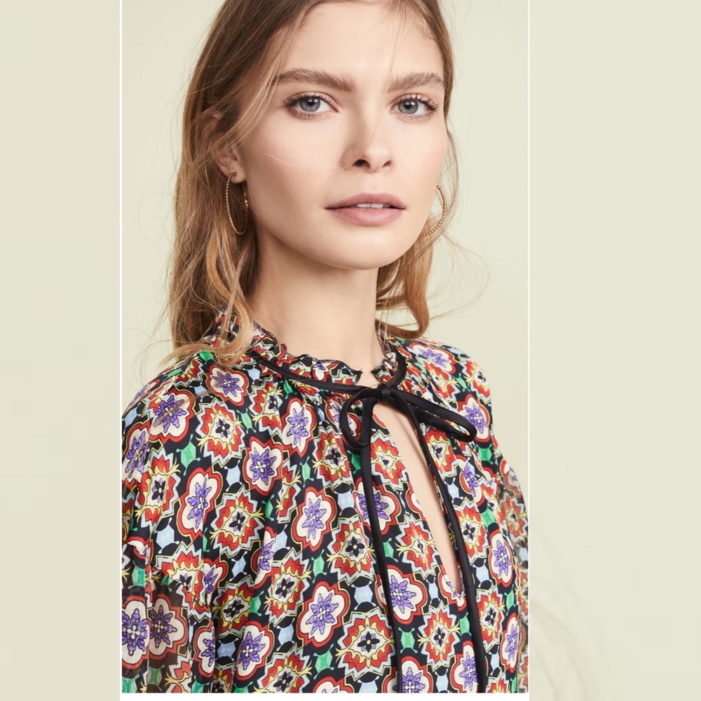 Alice + Olivia Arnette Palace Tile Tiered Tunic Mini Dress Size Medium - Picture 4 of 8